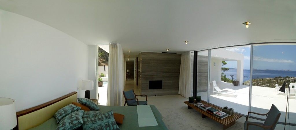 mas cucons. dormitorio ppal2